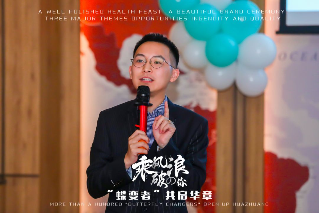 左.jpg